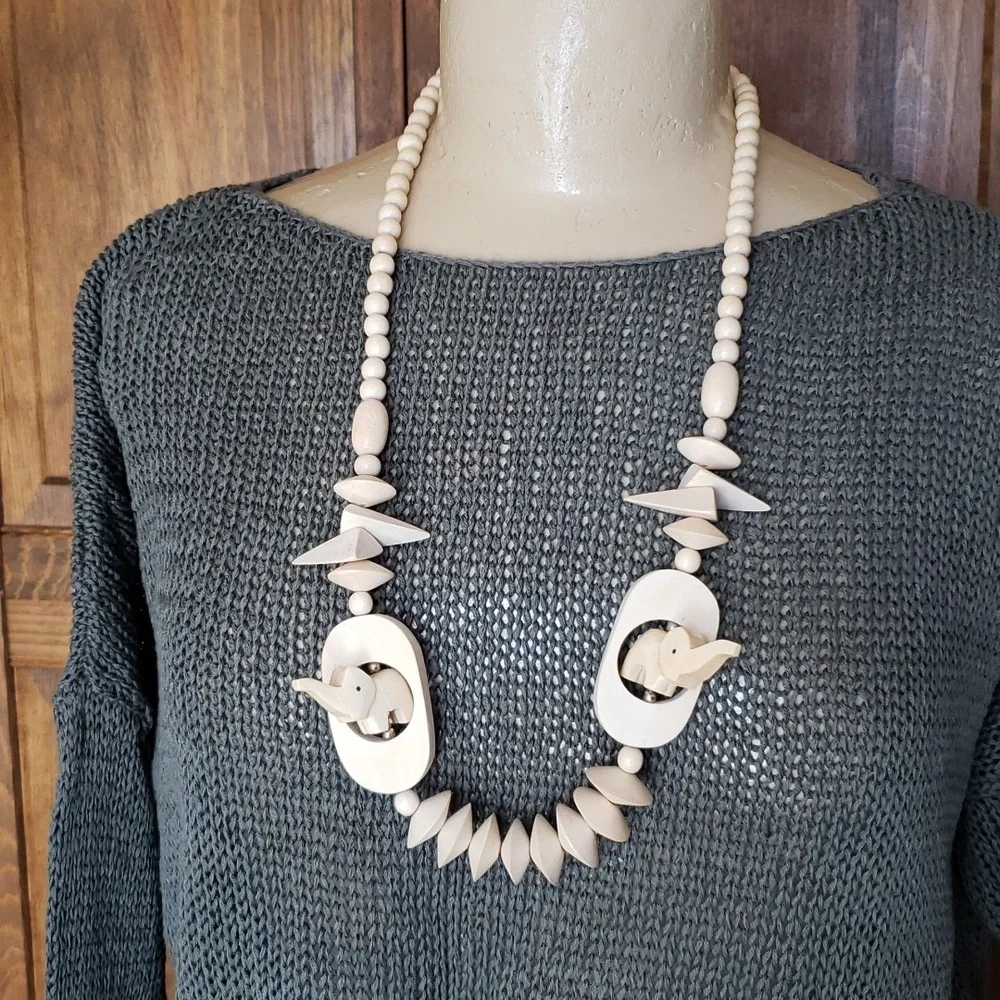 Carved Wood Beaded Safari African Elephant Chunky Necklace